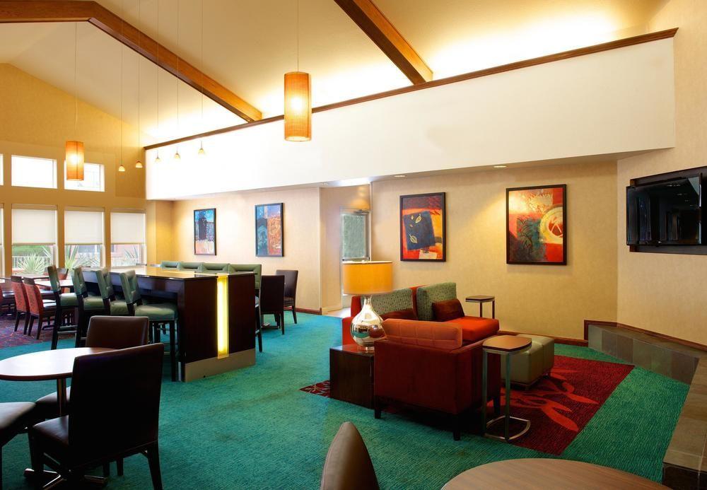 Residence Inn By Marriott Phoenix Airport Екстериор снимка